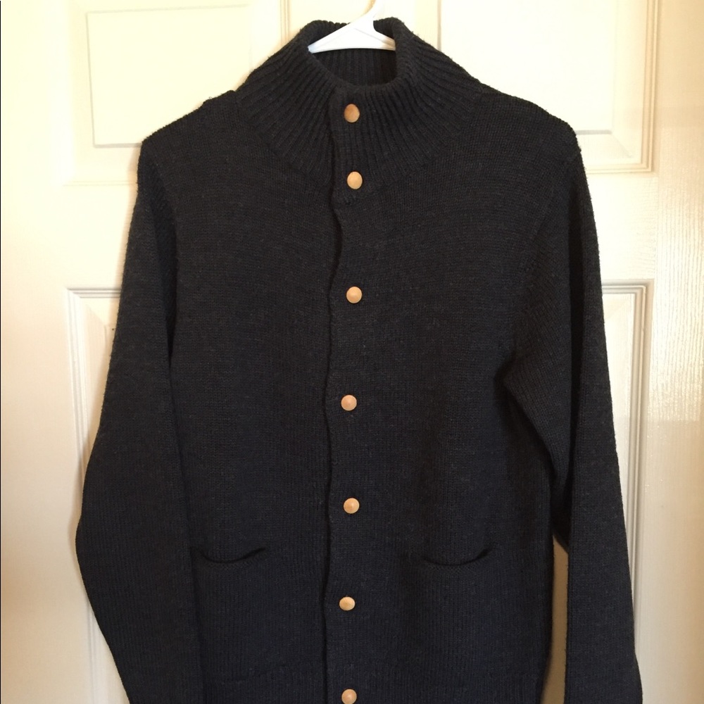 Charcoal grey wool cardigan. Steven Alan. Size s